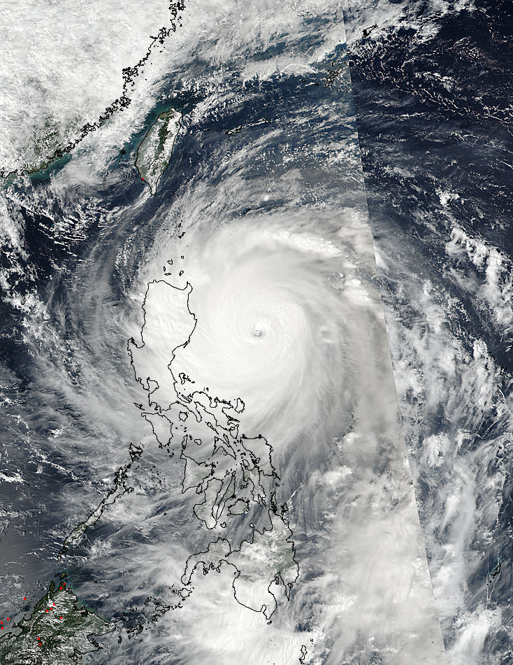 Typhoon Haima on 2016-10-19 as seen by the SuomiNPP satellite (Crédits Nasa)